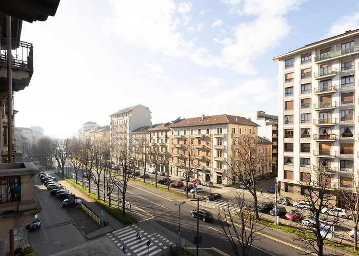 Re Umberto Luxury Apartment